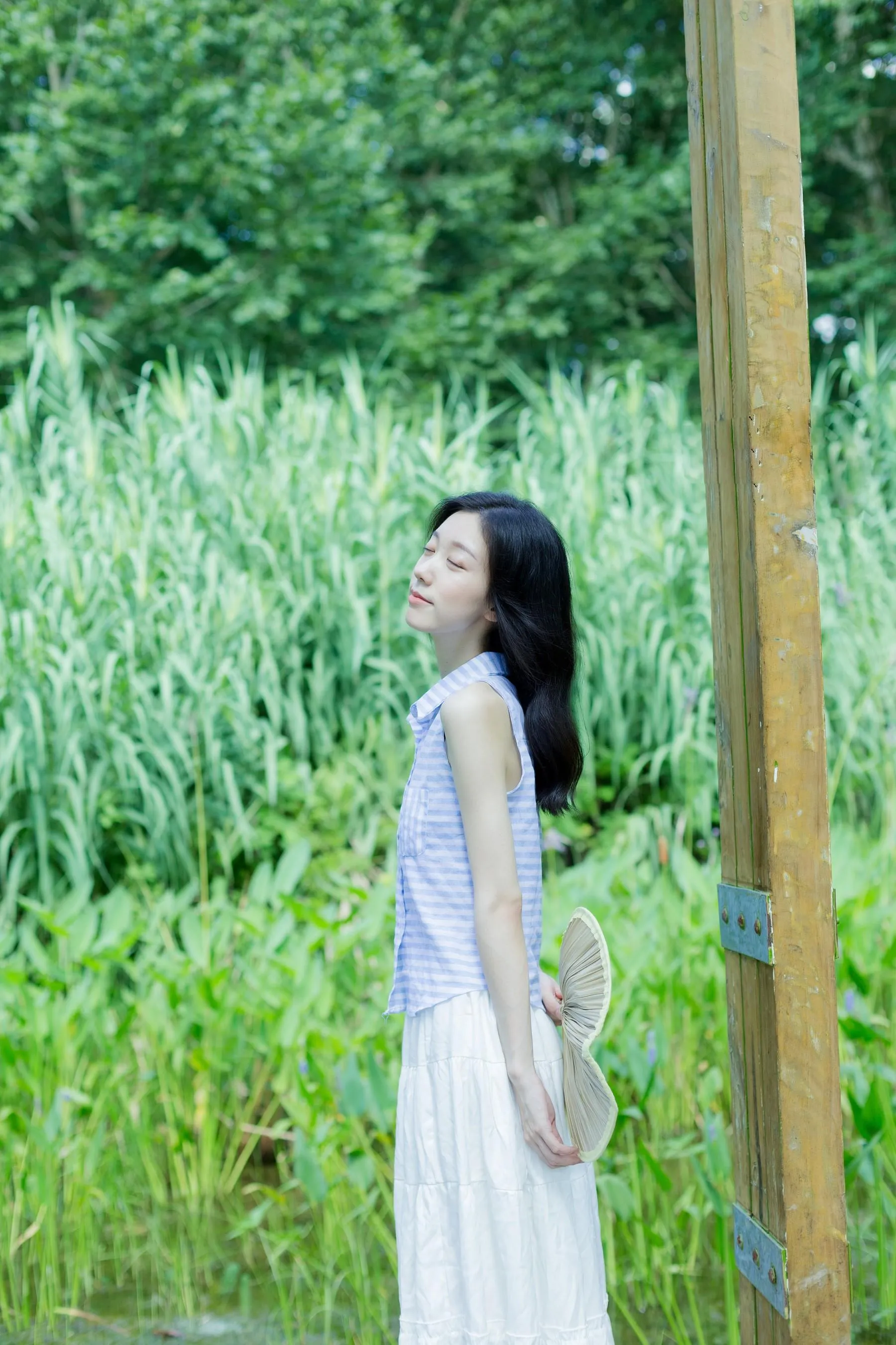 [YITUYU艺图语]2022.09.23 在你的身边 饲猫少女- [36P]插图1